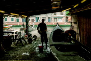 Venise, Reportage sur le dernier atelier de réparation de gondole